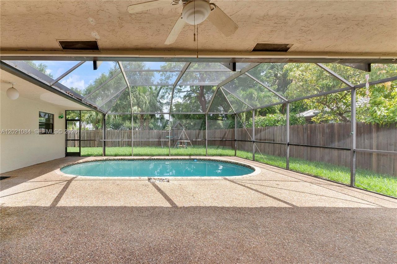 11111 NW 7th St , Coral Springs, FL 33071 Photo