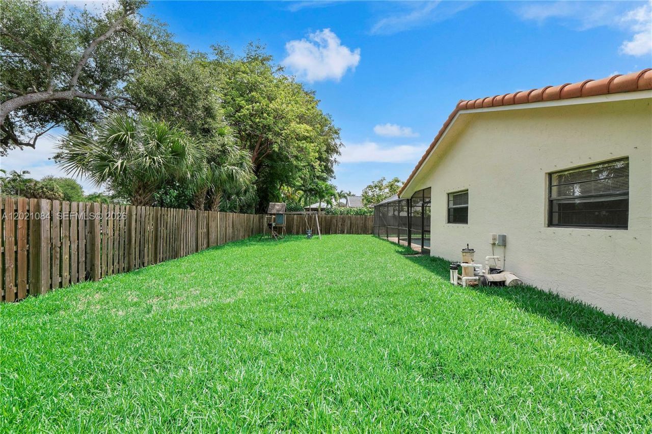11111 NW 7th St , Coral Springs, FL 33071 Photo