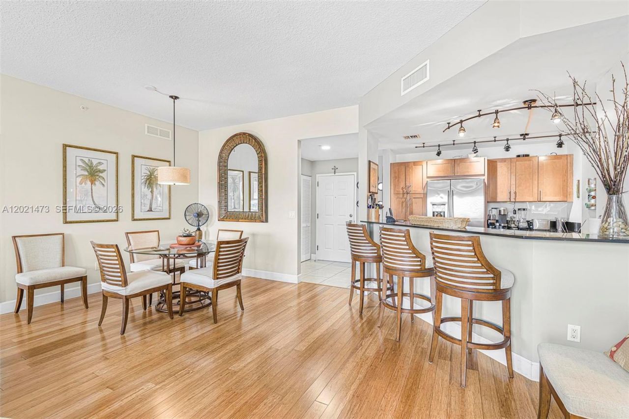 8395 SW 73rd Ave , Unit 710, Miami, FL 33143 Photo