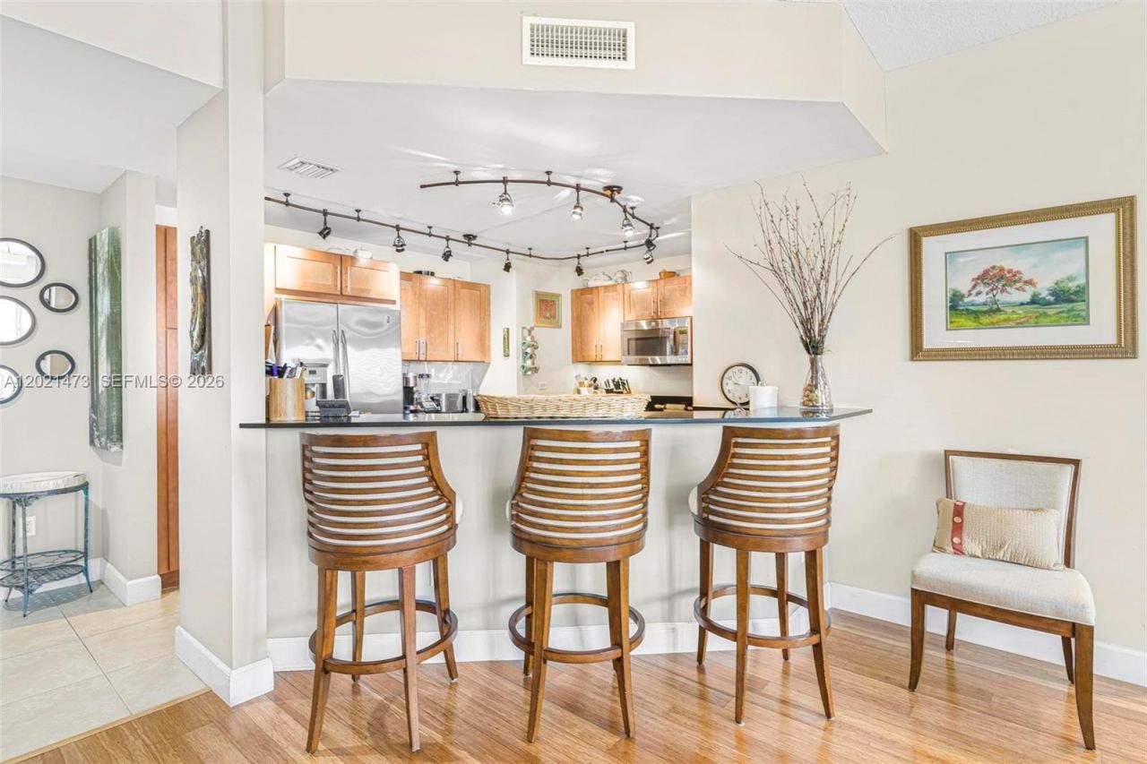 8395 SW 73rd Ave , Unit 710, Miami, FL 33143 Photo