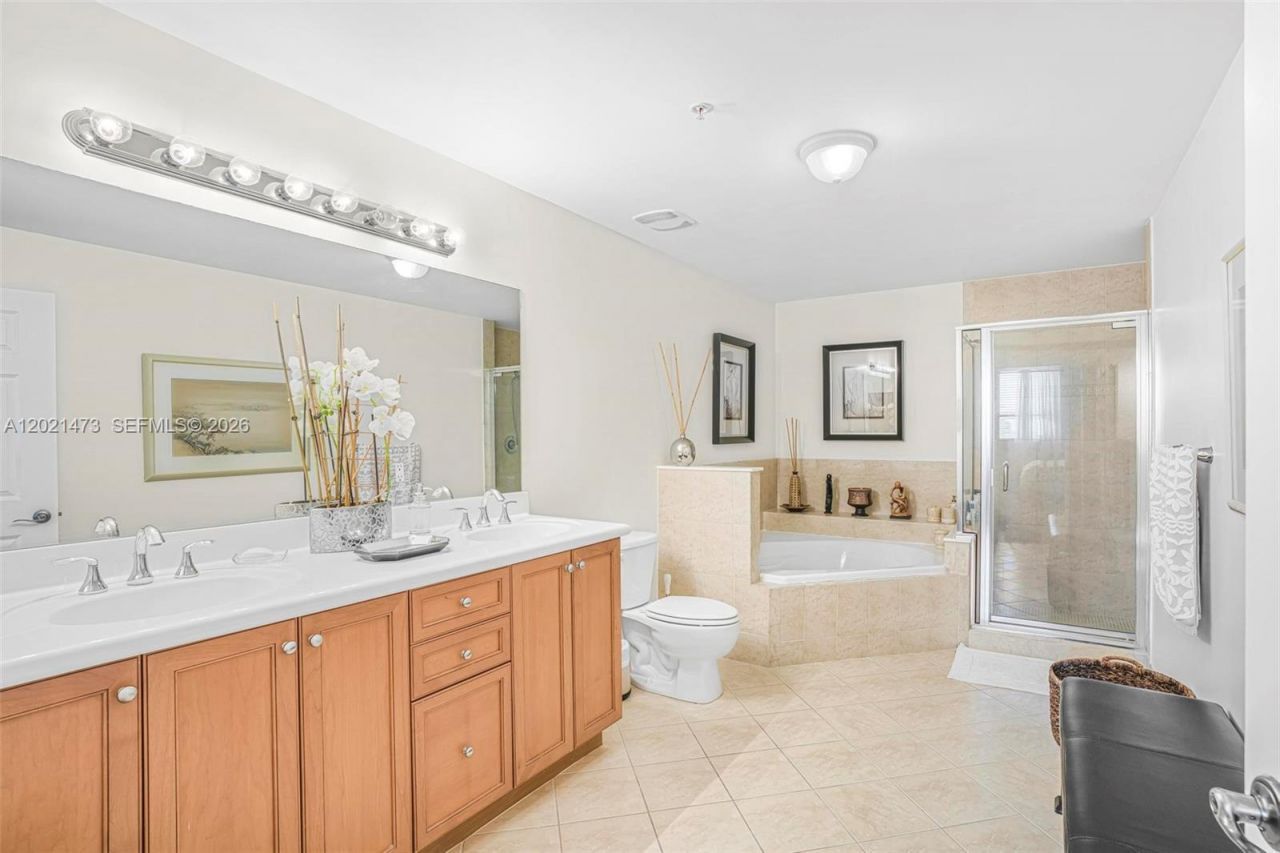 8395 SW 73rd Ave , Unit 710, Miami, FL 33143 Photo