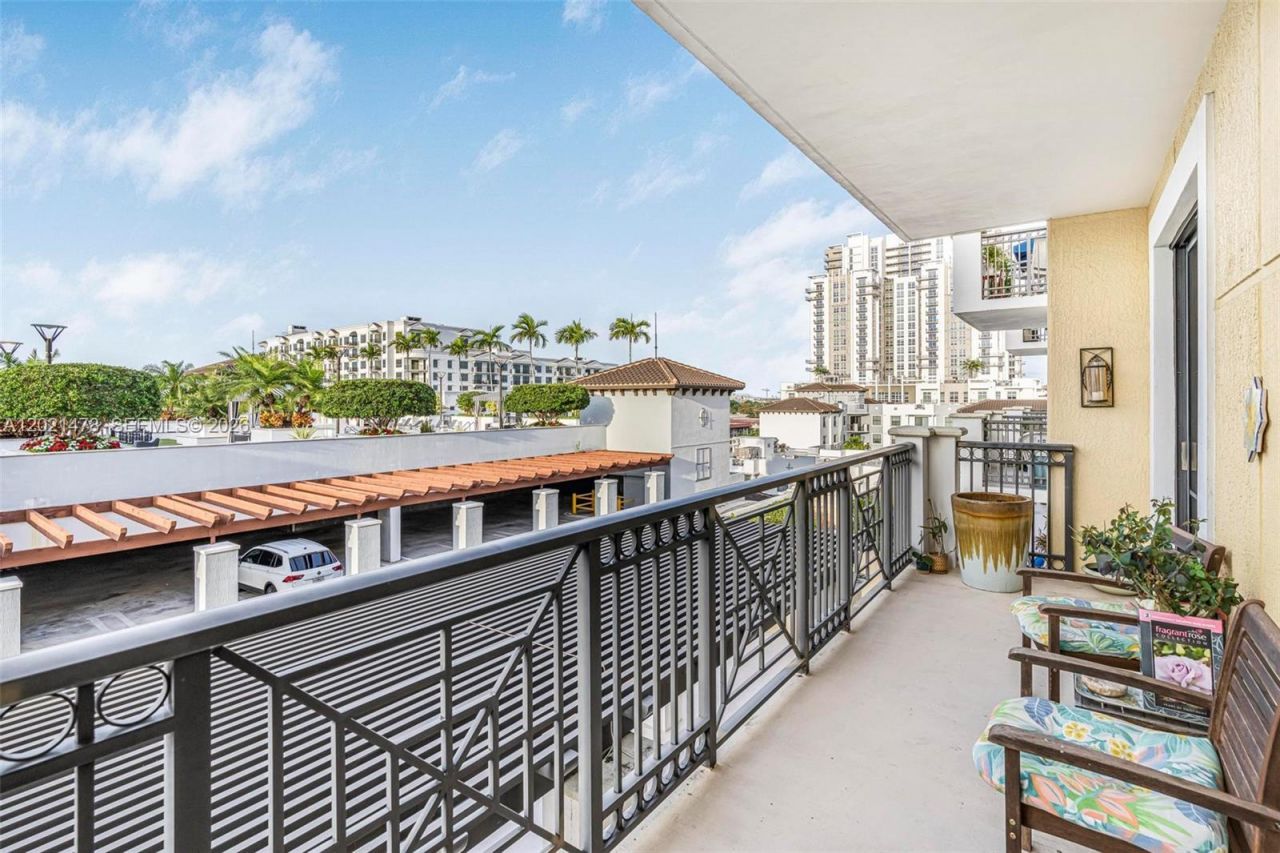8395 SW 73rd Ave , Unit 710, Miami, FL 33143 Photo