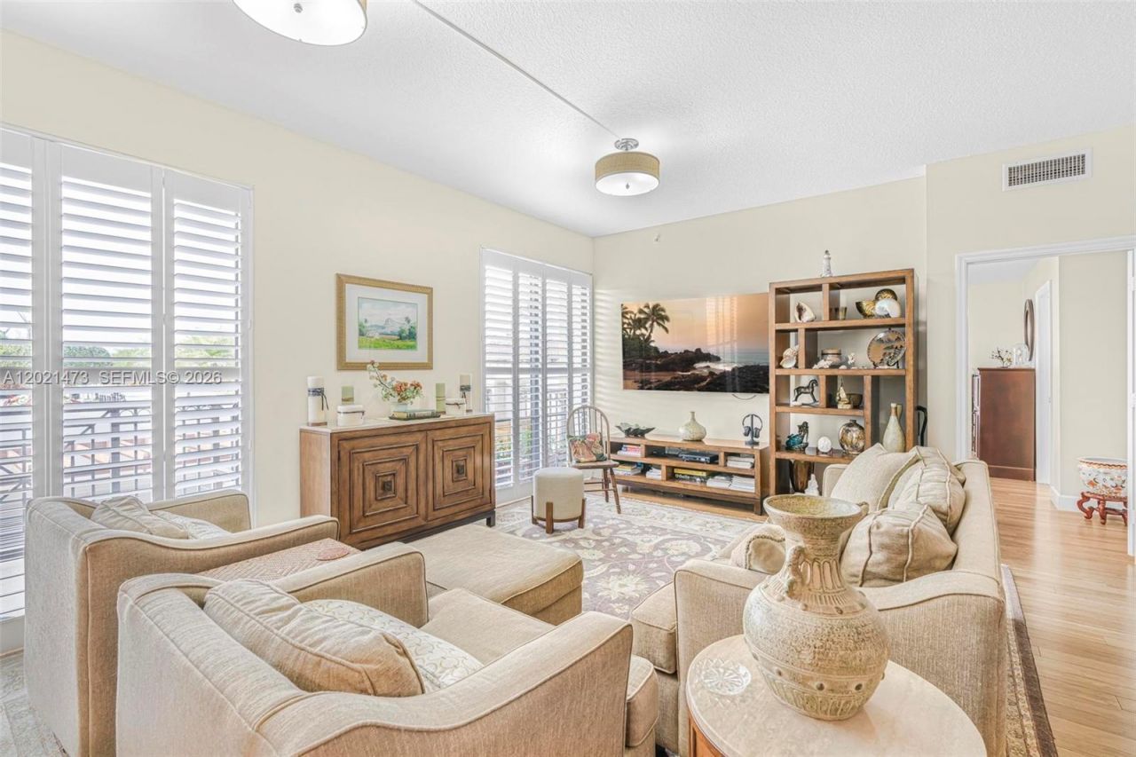 8395 SW 73rd Ave , Unit 710, Miami, FL 33143 Photo