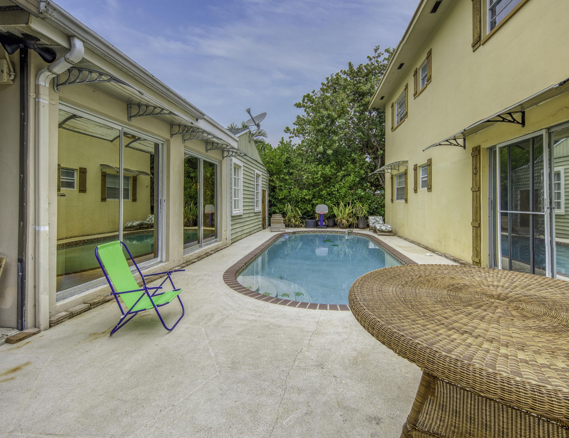 216 S Ocean Breeze, Unit Upstairs, Lake Worth Beach, FL 33460 Photo