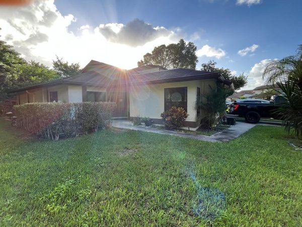 Boca Raton, FL 33428
