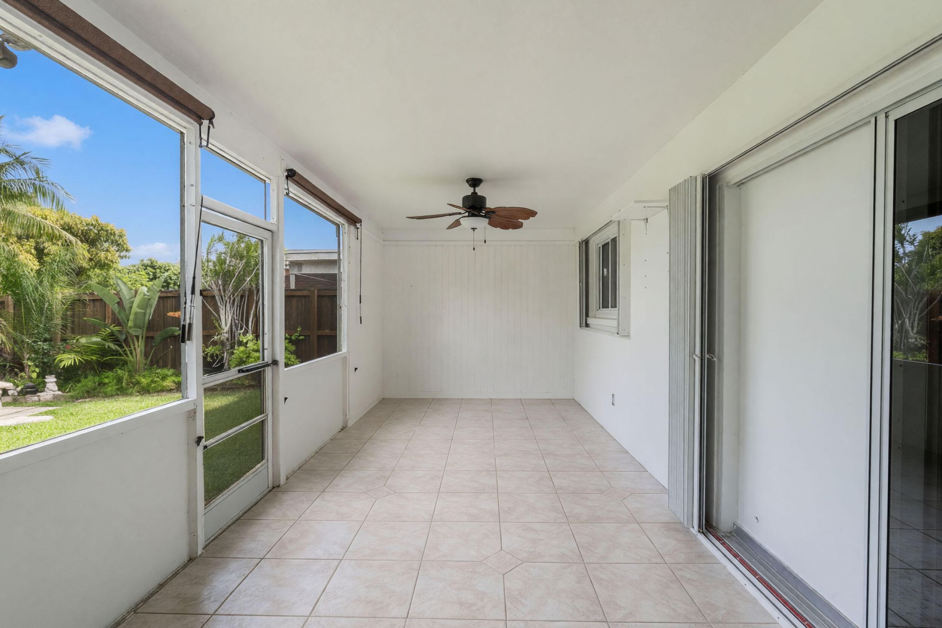 2141 N 56th Avenue, Hollywood, FL 33021 Photo