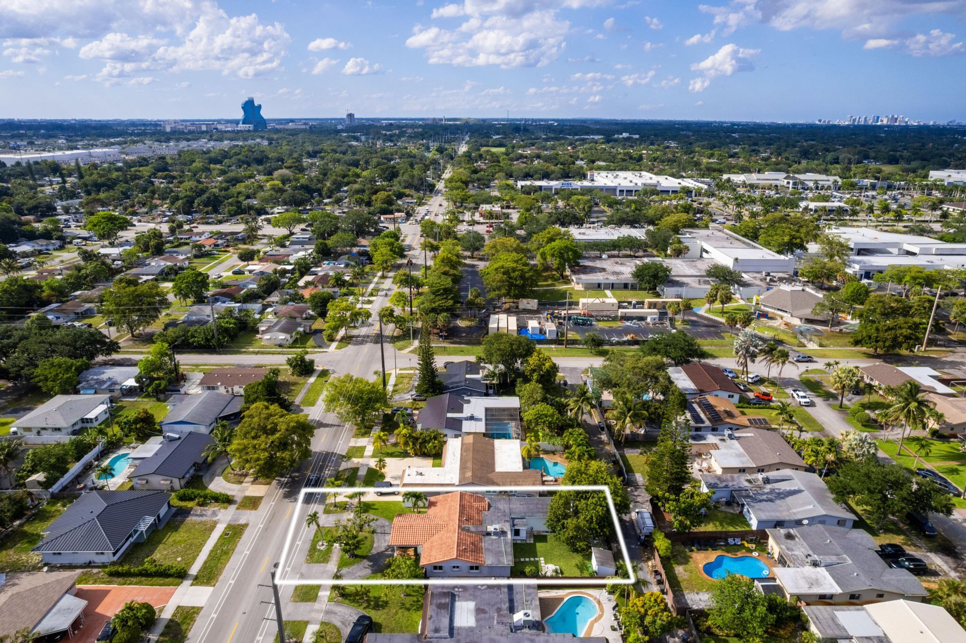 2141 N 56th Avenue, Hollywood, FL 33021 Photo