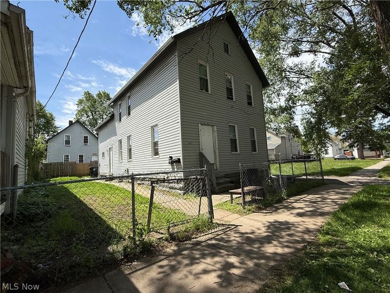 4217 Hyde Avenue, Cleveland, OH 44109 Photo 1