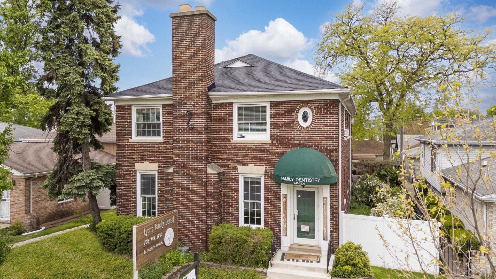 4212 Joliet Avenue , Lyons, IL 60534