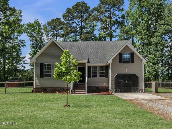120 Longhorn Drive, Moyock, NC 27958