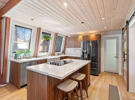 1006 Tahoe Island Drive, South Lake Tahoe, CA 96150 Photo