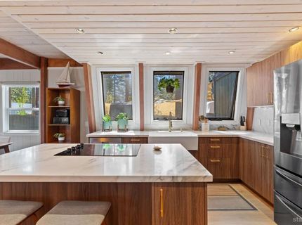 1006 Tahoe Island Drive, South Lake Tahoe, CA 96150 Photo