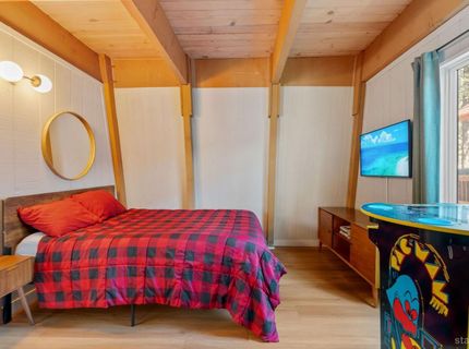 1006 Tahoe Island Drive, South Lake Tahoe, CA 96150 Photo
