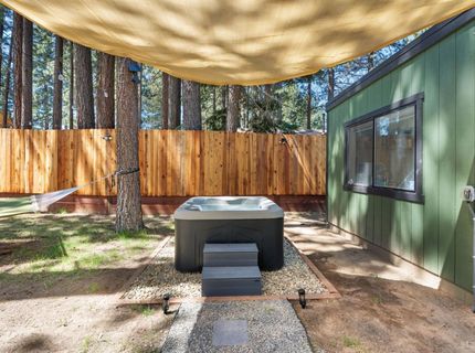 1006 Tahoe Island Drive, South Lake Tahoe, CA 96150 Photo