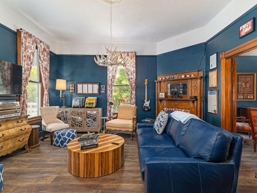 Property Image 6