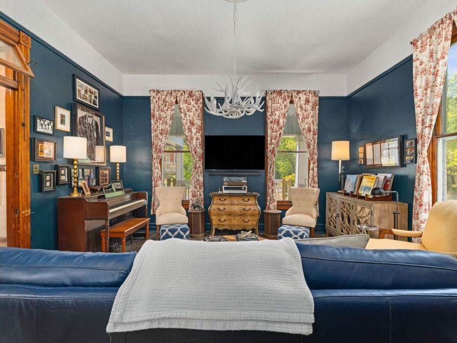 Property Image 7