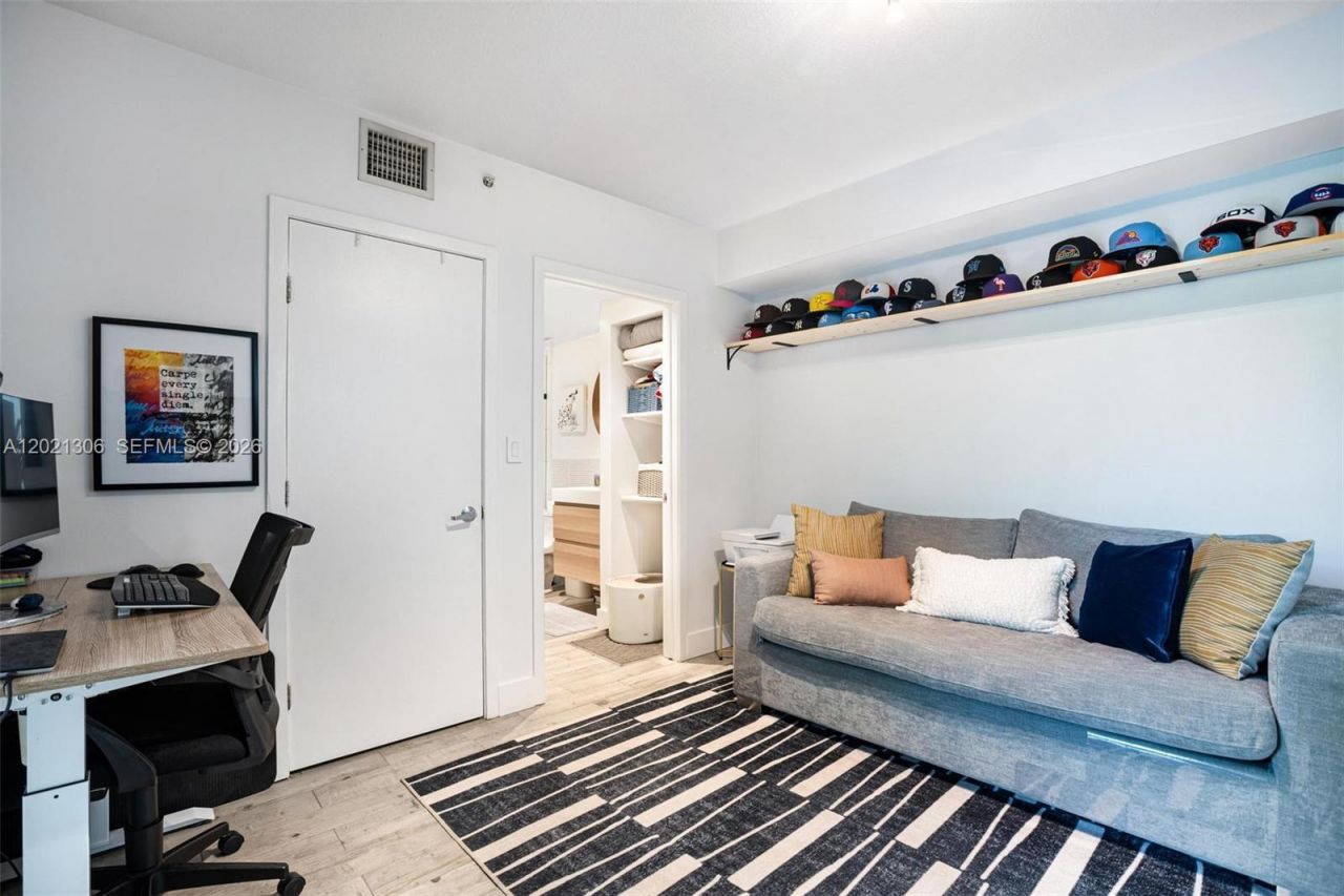 245 Michigan Ave, Unit LG-5, Miami Beach, FL 33139 Photo