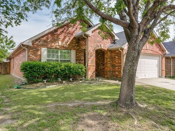 815 Creekside Drive, Little Elm, TX 75068