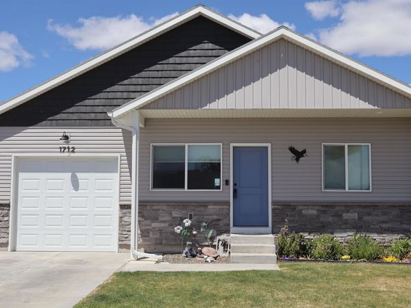 1712 Brynwood Ave, Chubbuck, ID 83202