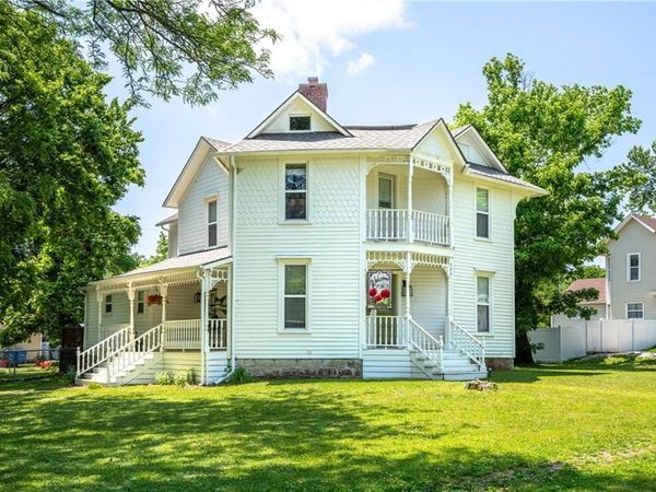 303 W 3rd Street, Chanute, KS 66720