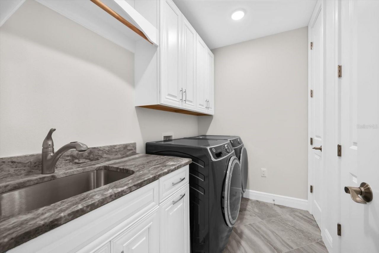 507 Tamiami Trail N, Unit 602, Venice, FL 34285 Photo