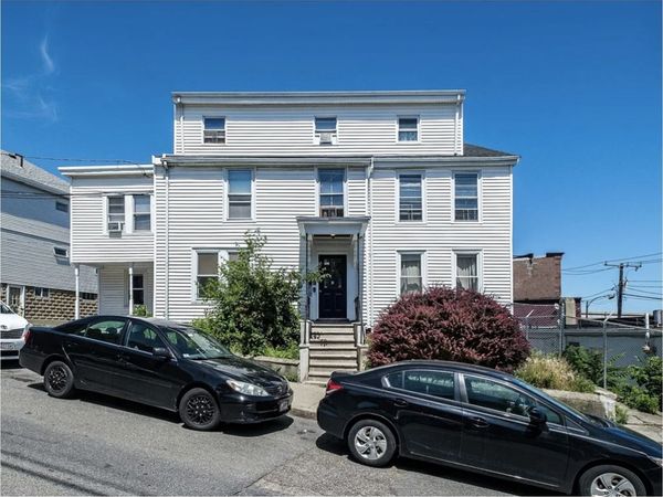 3 Boston, Unit 3, Somerville, MA 02143