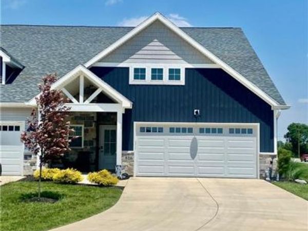 816 Brookwood Circle, Tipp City, OH 45371