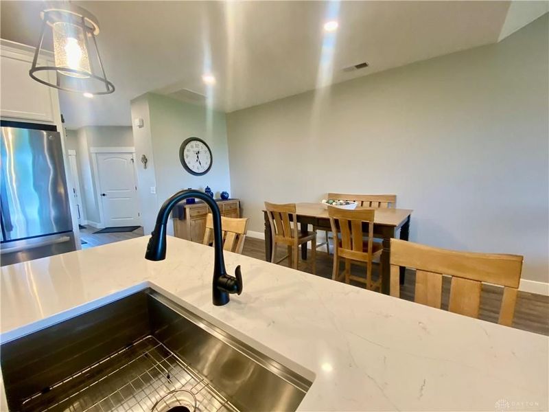 816 Brookwood Circle, Tipp City, OH 45371 Photo 10