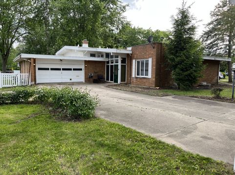Main Photo