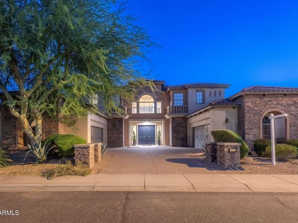 3817 E TRACKER Trail, Phoenix, AZ 85050