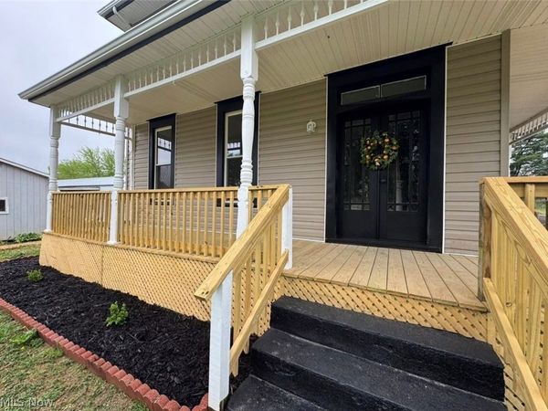 7855 East Street , Adamsville, OH 43802