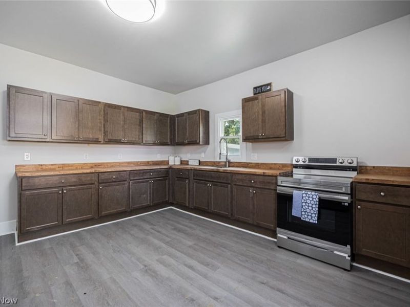 7855 East Street, Adamsville, OH 43802 Photo 21