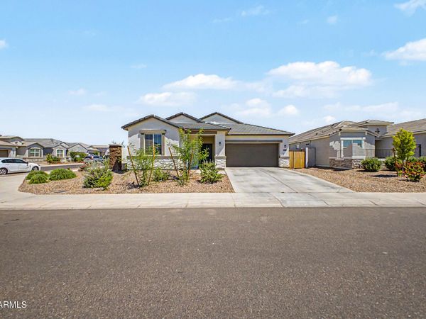 10410 W SONRISAS Street, Tolleson, AZ 85353