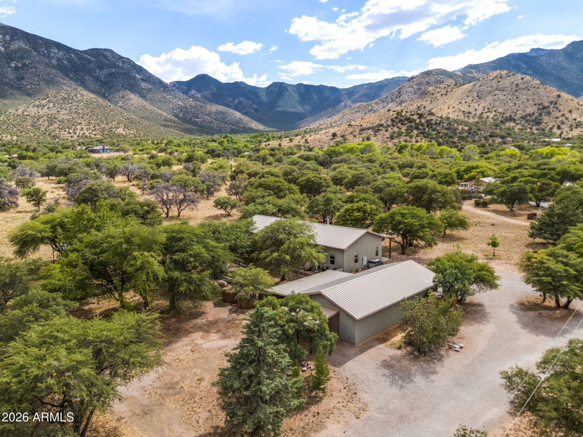 5382 E Brushy Oak Lane, Hereford, AZ 85615 Main Photo