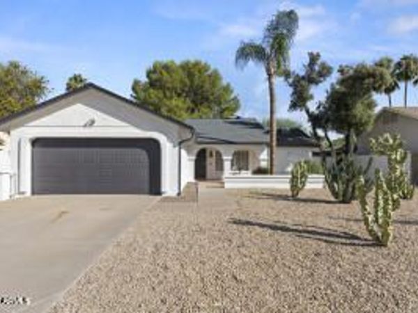3708 E RENEE Drive, Phoenix, AZ 85050
