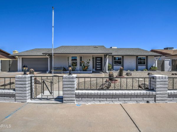 3934 W MEADOW Drive, Glendale, AZ 85308