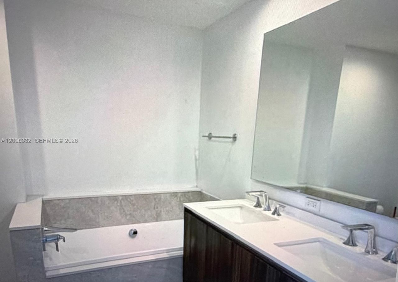 Please Call For Address, Unit 517, Miami, FL 33132 Photo