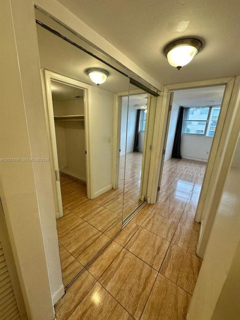 1470 NE 125th Ter , Unit 412, North Miami, FL 33161 Photo