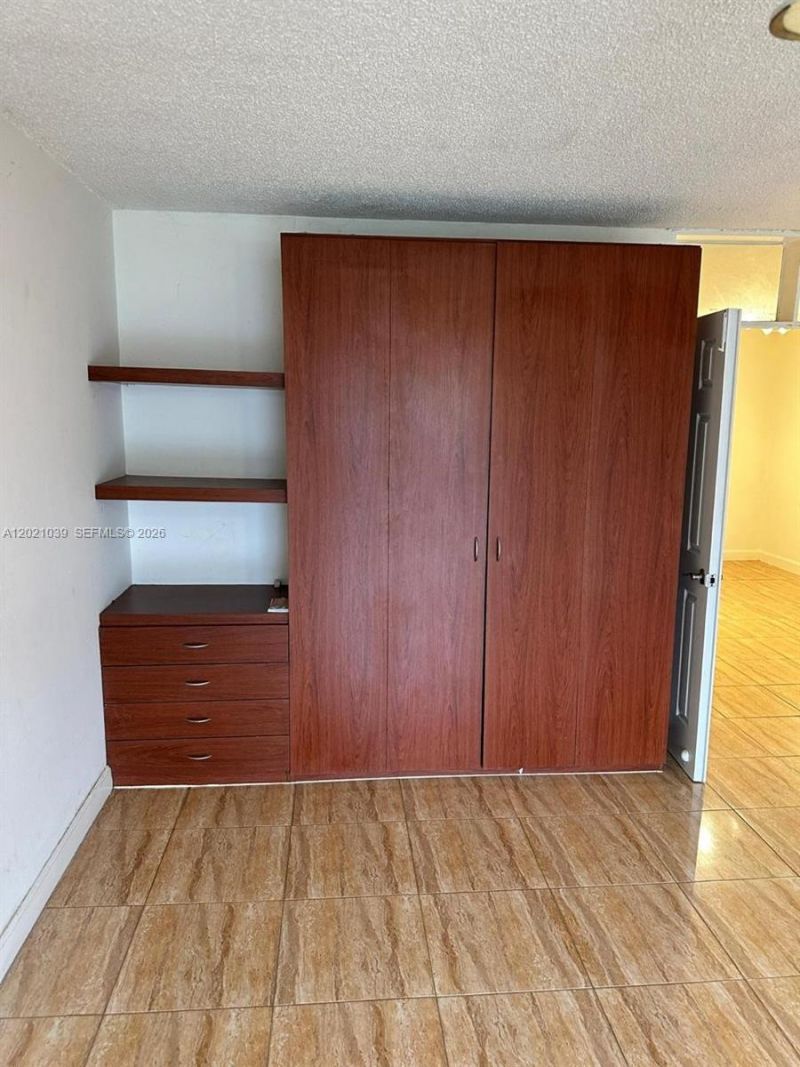 1470 NE 125th Ter , Unit 412, North Miami, FL 33161 Photo