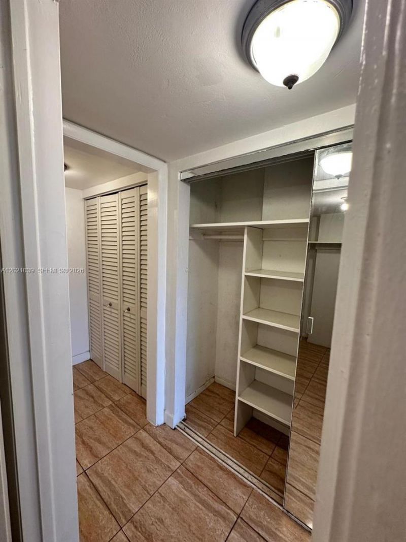 1470 NE 125th Ter , Unit 412, North Miami, FL 33161 Photo