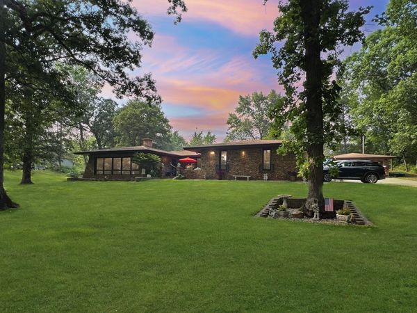 22929 Burnham Avenue, Chicago Heights, IL 60411