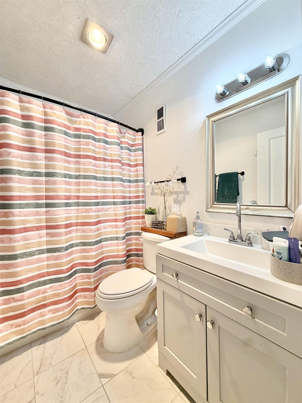 9501 Shore Dr.  Photo 19