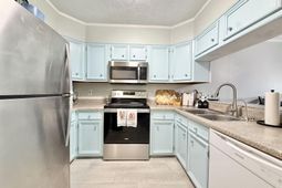 9501 Shore Dr.  photo 4
