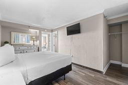 6900 N Ocean Blvd. photo 4