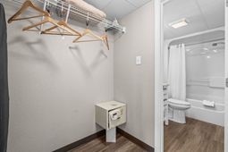 6900 N Ocean Blvd. photo 4