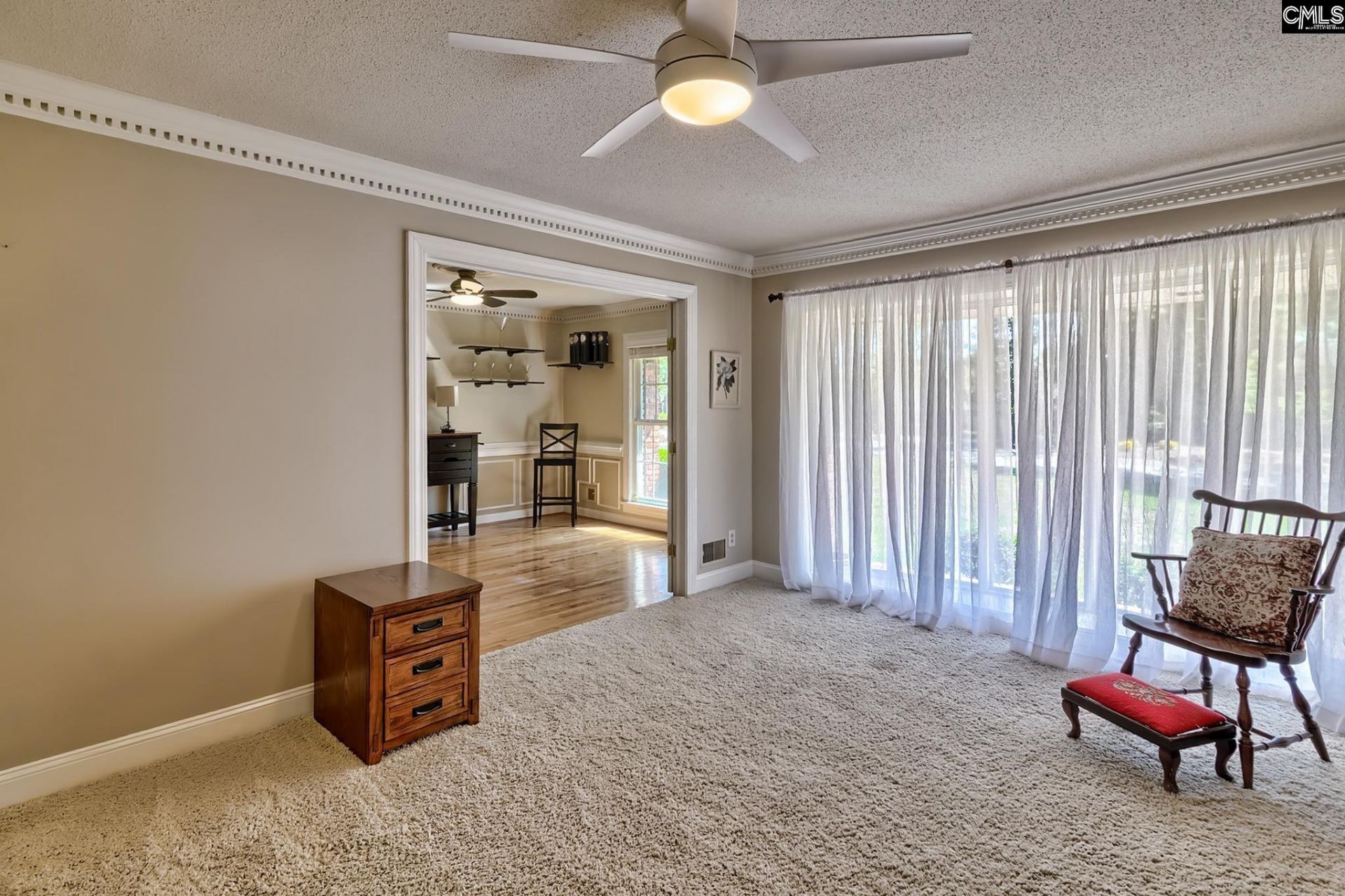 309 E Park Shore Drive  Photo 6