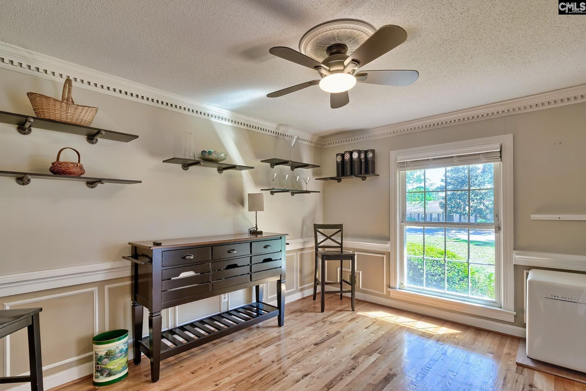 309 E Park Shore Drive  Photo 9