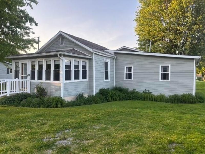 403 E Buckeye Street, Belle Center, OH 43310 Photo 2