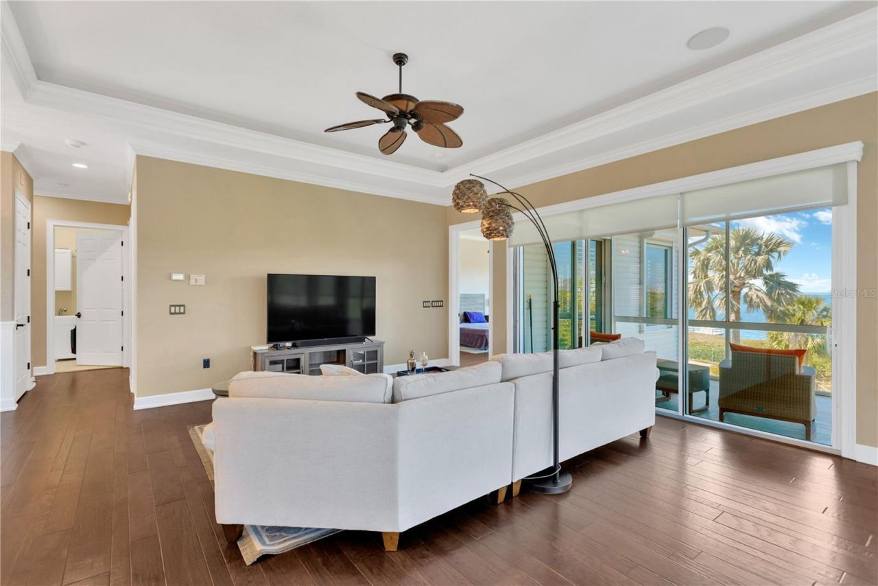 511 Seaview Drive, Tarpon Springs, FL 34689 Photo