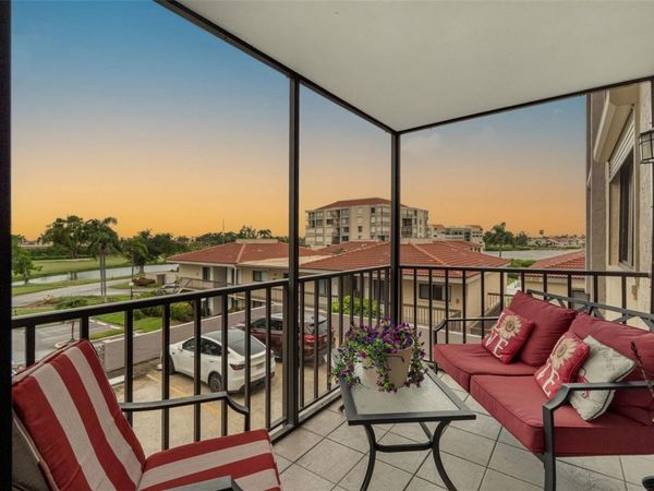6158 PALMA DEL MAR BOULEVARD S, Unit 305, ST PETERSBURG, FL 33715